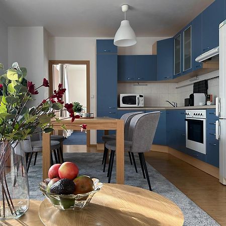 Apartman Mila Eterna II Рокицани Экстерьер фото
